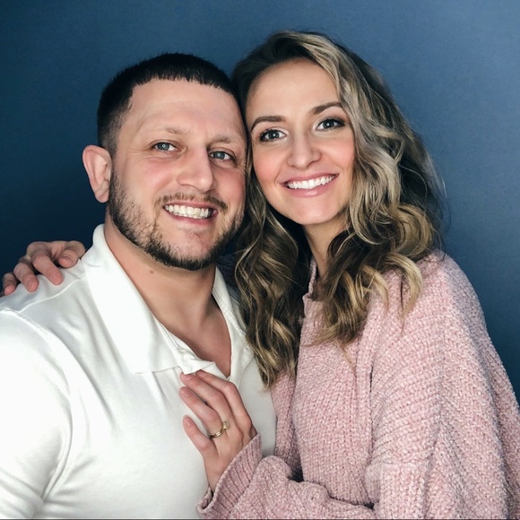 Meet your Posher, Tracy - Picture 1 of 1